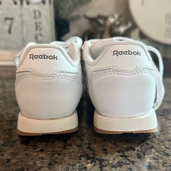 NEW Children’s 10C Reebok Classics - Picture 3 of 7